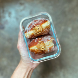 Pistachio Bomboloni